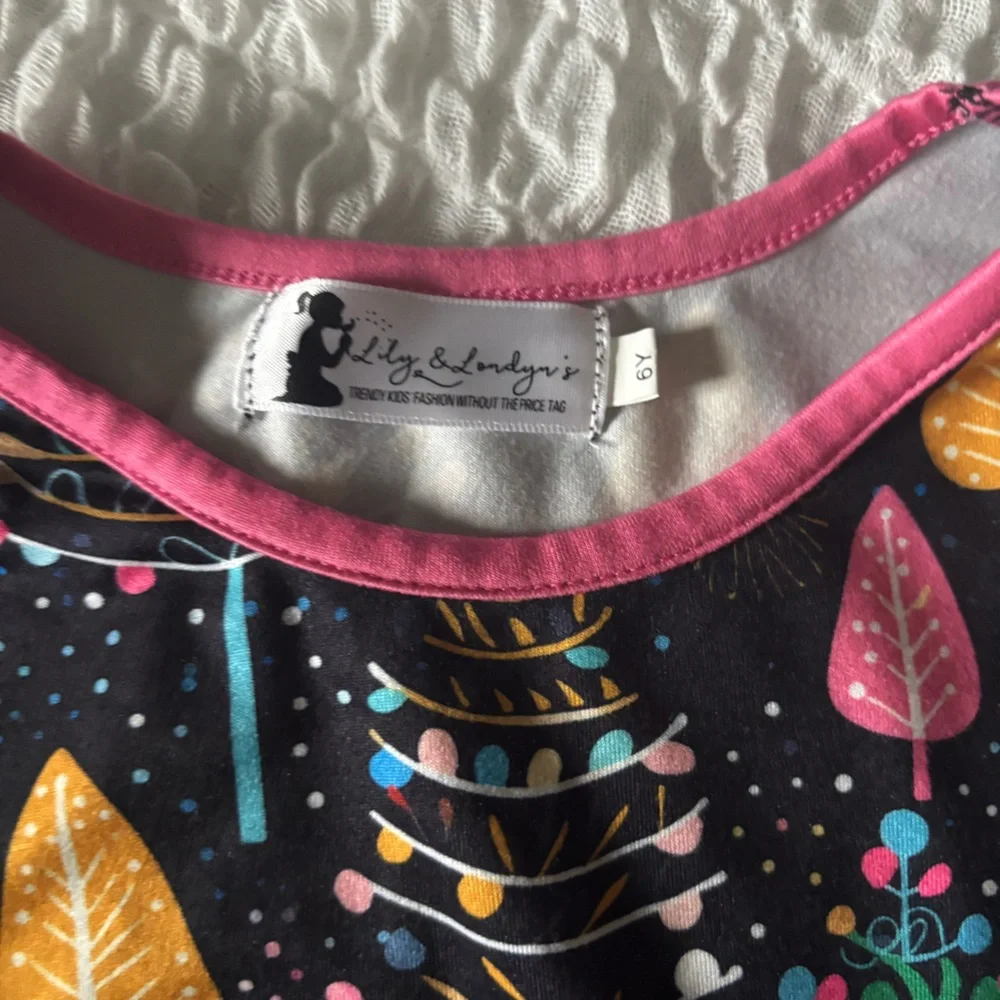 Lily & Londyn’s girls size 6 long sleeve tunic shirt/dress and ruffle pants